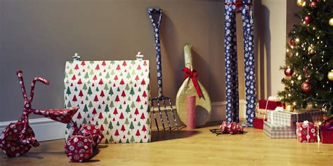 Check spelling or type a new query. How To Wrap An Oddly-Shaped Gift (VIDEO) | HuffPost