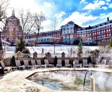 The Homestead Resort Has The Best Natural Hot Spring Pool In Virginia