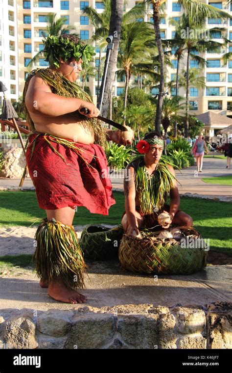 Faial Pecador Leia Como Se Hace Disfraz De Aborigen Hawaiano Oficiales