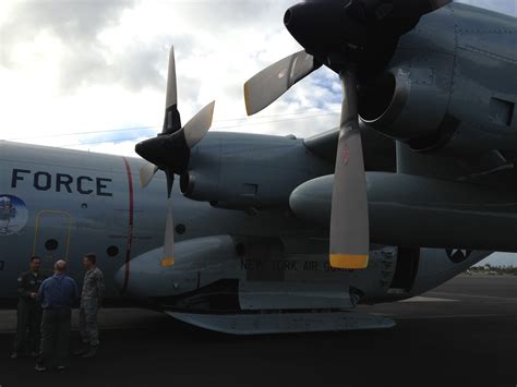 Lc 130 With Skis Lands On Hickam Flightline