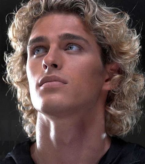 Pin By Jason On Bruh Ondes Curly Hair Men Long Blonde Curly