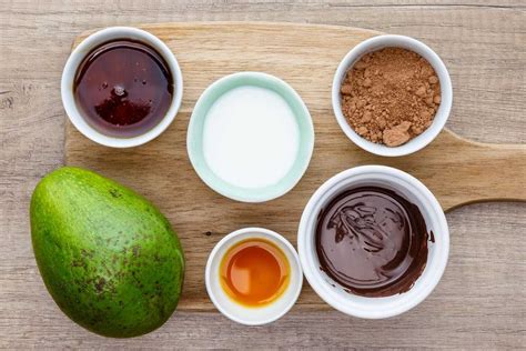 Rich and velvety avocado chocolate mousse is incredibly delicious, easy to make in your food processor, and no, you can't actually taste the avocado! How to Make the Most Incredible Avocado Chocolate Mousse ...