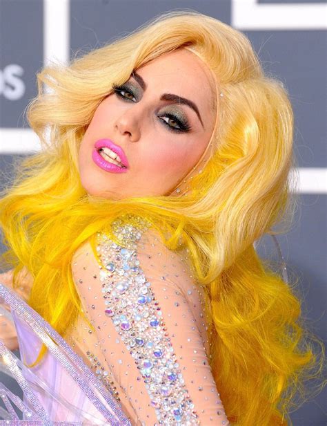 45 Of Lady Gagas Most Spectacular Wigs Lady Gaga Wig Lady Gaga
