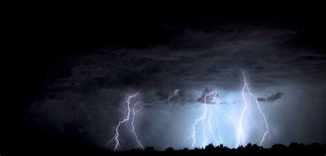 图片素材 黑与白 天空 大气层 季风 天气 风暴 黑暗 蓝色 电力 闪电 能源 亚利桑那 功率 螺栓 雷雨