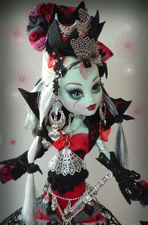 Monster High Custom Doll Queen Of Hearts On Ebay Monster High Custom