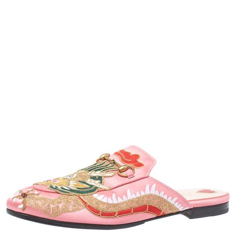 Gucci Pink Satin Dragon Embroidery Princetown Mule Flats Size 40 Gucci