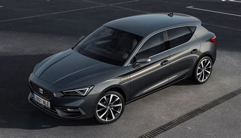 We're living with one to find out if it's the pick of the range Seat Leon e-Hybrid - ecomento.de