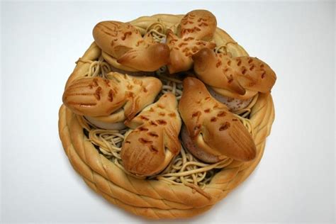 Butter, softened 7 eggs 1/2 cup mixed candied fruit, chopped 1/4 cup blanched almonds, chopped 1/2 tsp. Palummeddi: Traditional Sicilian Easter Egg Bread | ITALY ...