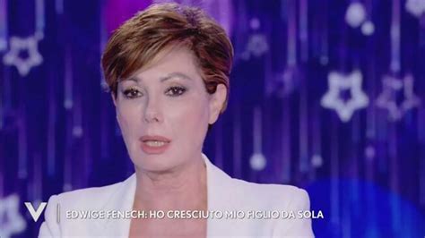 Edwige Fenech Rivelazione Choc A Verissimo Sono Stata Vittima Di Un