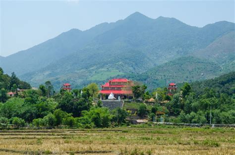 Hai Van Pass An Awesome Road Trip In Vietnam The Blond Travels