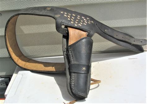 Vintage Reyes Cal C Cin Black Leather Cowboy Gun Pistol Holster