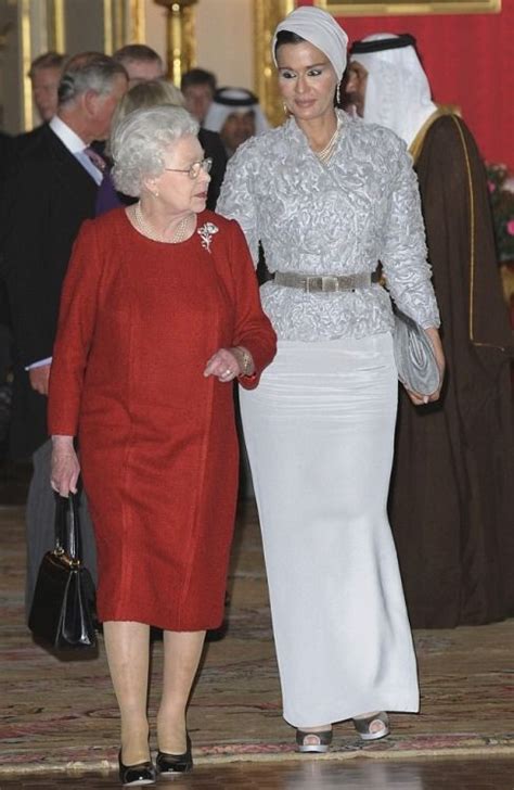 The Queen Celebrates 88th Birthday We Celebrate Her Most Iconic Looks Artofit