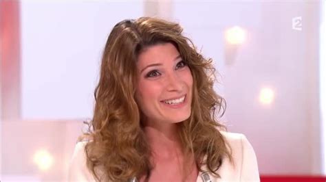 Chloé Nabédian La Nouvelle Miss Météo De France 2 Dans Vivement La