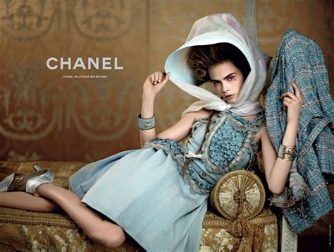Ad Campaign Chanel Resort 2013 Saskia De Brauw And Cara Delevingne By