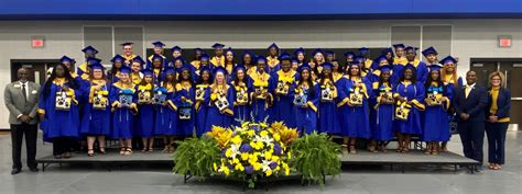 Sumter County High School 2022 Honor Graduates Receive Ipads