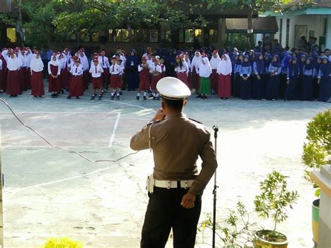 Sat Lantas Polres Polman Giat Police Goes To School
