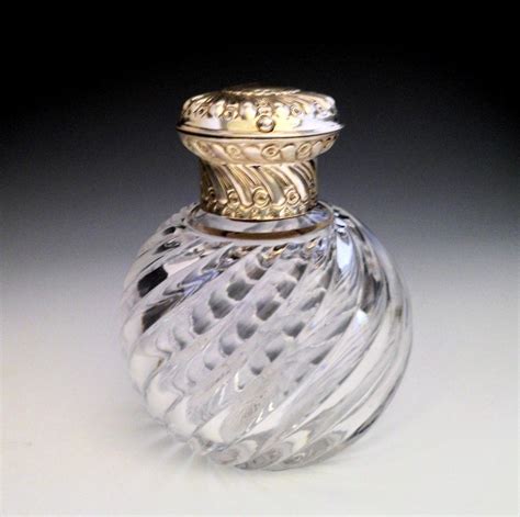 Stunning William Comyns Victorian Solid Silver And Wrythen Glass Scent