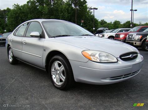 2002 Silver Frost Metallic Ford Taurus Sel 10548715