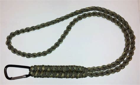 22 Amazing Paracord Necklace Patterns For Your Next DIY Project