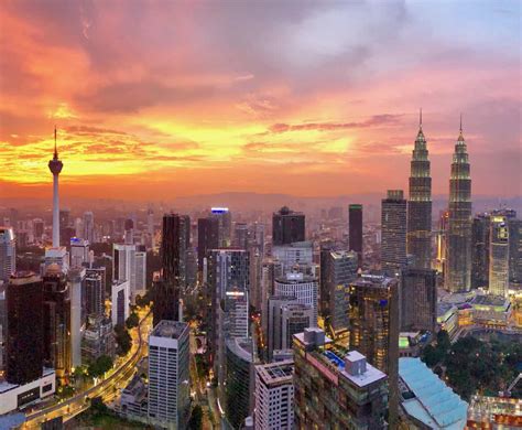 Panoramic Views Of The Kuala Lumpur Skyline At Sunset Velvet Escape