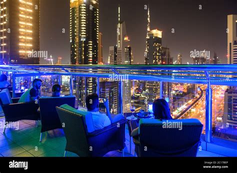 Introducir 55 Imagen Sky Lounge Bar Dubai Thcshoanghoatham Vn