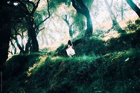 Beautiful Girl Enjoying In The Forest Del Colaborador De Stocksy Koki Jovanovic Stocksy