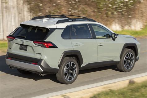 2019 Toyota Rav4 Vs 2019 Ford Escape Which Is Better Autotrader