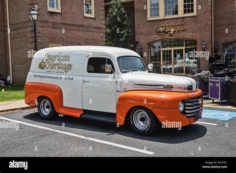 Antique car show hi-res stock photography and images - Alamy