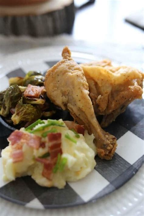 Check out our easy chicken recipe ideas for how to mix it up. Fall Dinner Party Ideas - Spaceships and Laser Beams