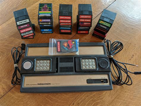 Mattel Intellivision Model 2609 Console Device and Games ...