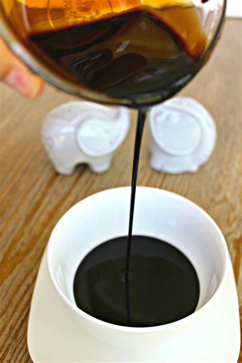 Simple Balsamic Reduction Sauce The Complete Savorist
