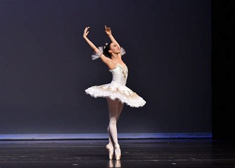 Goh Ballet Performance Art Bc
