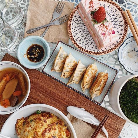 10 Instagram-Worthy Penang Cafes With Delicious Food