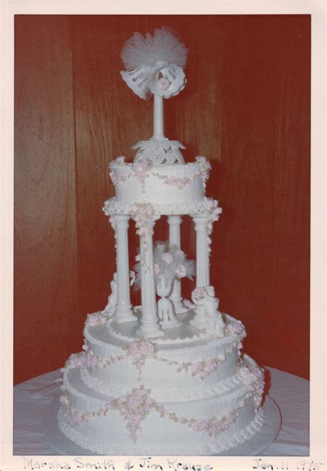 Queen Victorias Wedding Cake A Sweet Piece Of History Fashionblog