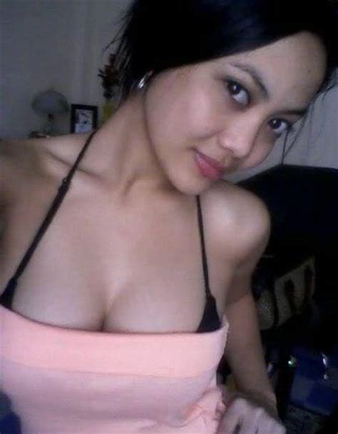Indonesian Sexy Tits Pictures Just Cumm On It Xnxx