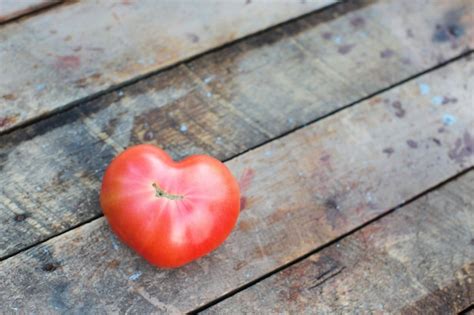 Premium Photo Tomato Of Heart