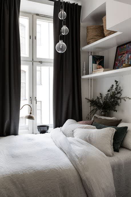 Check spelling or type a new query. 5 Ways to Arrange Furniture in a Small Bedroom (& 4 Bonus ...