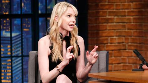 Watch Late Night With Seth Meyers Interview Riki Lindhome On Another Period Her Dorky