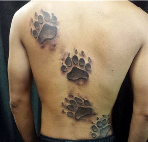 There are many paw print tattoo designs and you can get many dog paw tattoo ideas by looking at tattoos other dog lovers have gotten. 15 Coolest & Unusual Paw Print Tattoo Designs