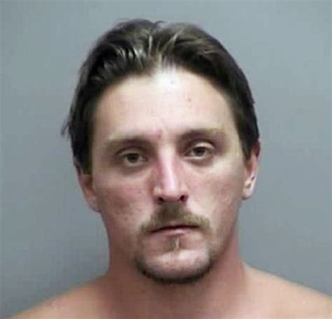 Wisconsin Fugitive Captured After 10 Day Manhunt Appears In Federal Court Chicago Tribune