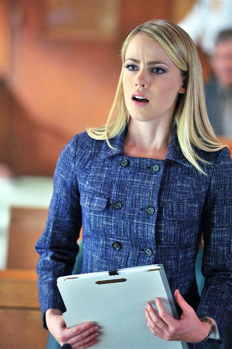 Amanda Schull In Suits Suits Tv Shows Blonde Women Suits Season