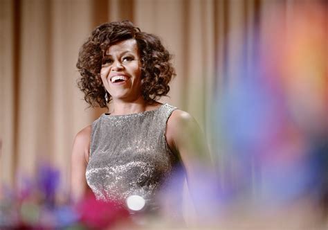 Michelle Obama Goes Glam In Curly Hair And Zac Posen At The White House