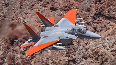 Which Superpower Now Possess The Most Advanced Fighter Jet For Sky