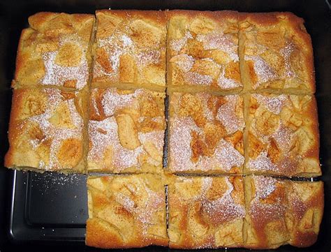 Maybe you would like to learn more about one of these? Apfelkuchen schnell und fein 43 | Apfelkuchen sehr fein ...