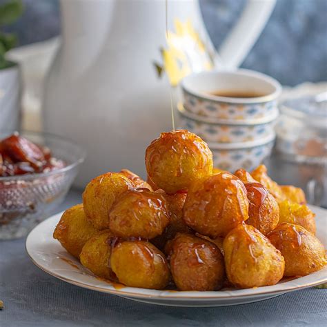 Perfectly Crunchy Luqaimat Arabic Sweet Dumplings