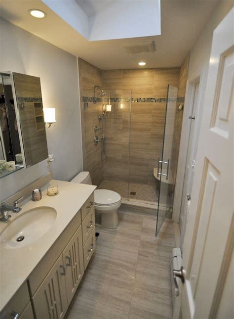 We'll look at bathrooms with a shower (¾ bath), or bathrooms with a tub (full bath), or even combinations of both. 9x5 Bathroom with Stand Up Shower. | Design that I love in ...