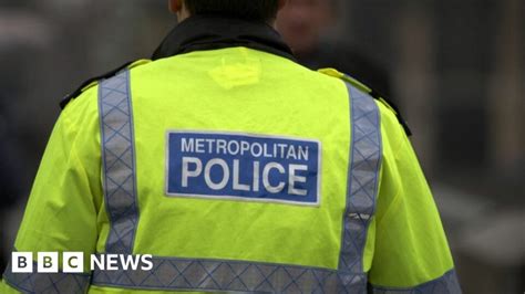 Met Police Officer Sentenced For Stalking Woman He Met On Duty London