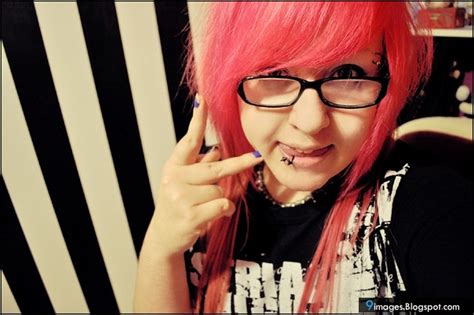 Emo Girl Cute Fashion Glasses Pink Hair