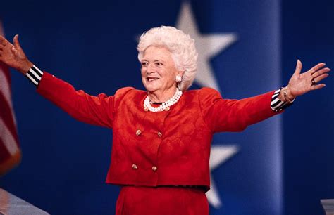 Barbara Bush First Lady Style In Pearls Pics