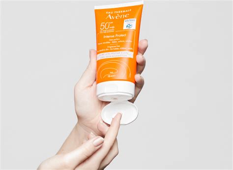 Avene Sun Care Intense Protect Spf50 Review Escentuals Blog